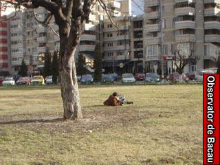 Mai multi abonati ai E.O.N. Bacau, care locuiesc pe strada Stefan cel Mare, s-au pomenit ca, miercuri, 3 octombrie, li s-au schimbat contorii, fara stirea lor.