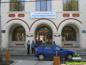 Târg de Joburi la Universitatea Bacau