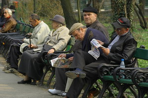 Persoanele vârstnice ar putea fi îngrijite la domiciliu