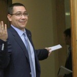 Ponta, despre candidaturile la şefia PDL: Udrea e Băsescu în fustă. Blaga nu mai există