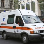 Fetiţă de un an şi trei luni, rănită într-un accident provocat de un şofer băut