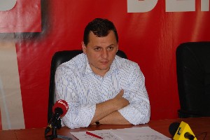 Gabriel Vlase, pentru Stavarache:”SA PLECE”!