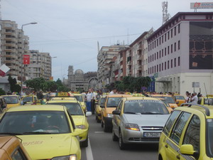 Taximetrie in afara legii