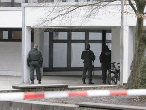 16 morţi, în incidentul armat de la o şcoală din Germania