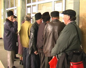 350 de mii de pensionari „bugetari” obligaţi să participe la sistemul public de pensii