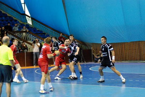 Stiinta Bacau- CSU Suceava 28 – 25 (11-11)