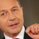 Băsescu amână remanierea până la toamnă