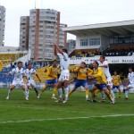 Apostol si Codreanu, spre FCM Bacau!