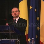 Boc: Guvernul va fi necruţător cu autorităţile locale care au trucat licitaţii