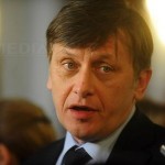 Antonescu: Repunem în discuţie negocierea cu PC dacă nu tragem toţi în aceeaşi direcţie