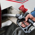 Transportatorii rutieri ameninţă cu greva generală din cauza scumpirii carburanţilor