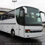 Autocar SETRA confiscat pentru contrabandă cu ţigări