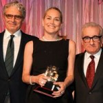 Sharon Stone a primit un premiul AARP pentru întreaga activitate