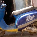 Colonesti: Nepotul a furat un moped din curtea bunicii sale