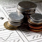 Peste 60 la sută dintre români cred că situaţia  economică a ţării este foarte slabă