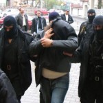 Bacau: Urmăriți internațional depistați de polițiștii de investigații criminale