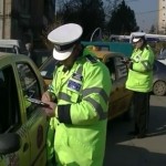 Transporta cu un taxi 230 de pachete de țigări de contrabandă